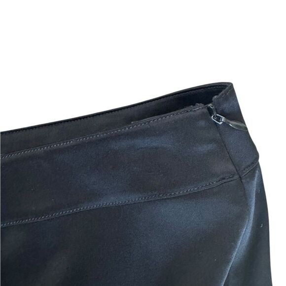 St.John Collection Emma Satin Ankle Pants Caviar Black 8 - Picture 3 of 7